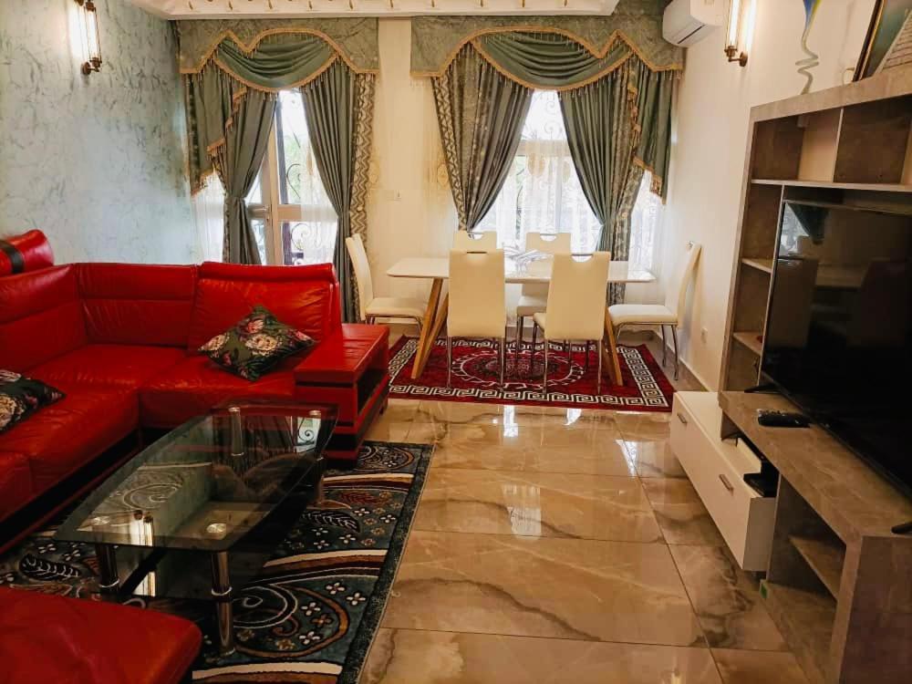 Residence Ambassa Etienne & Therese Яунде Екстер'єр фото